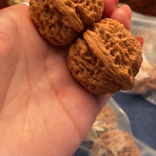 【闪购商品】文玩核桃吊坠Z**吾南疆