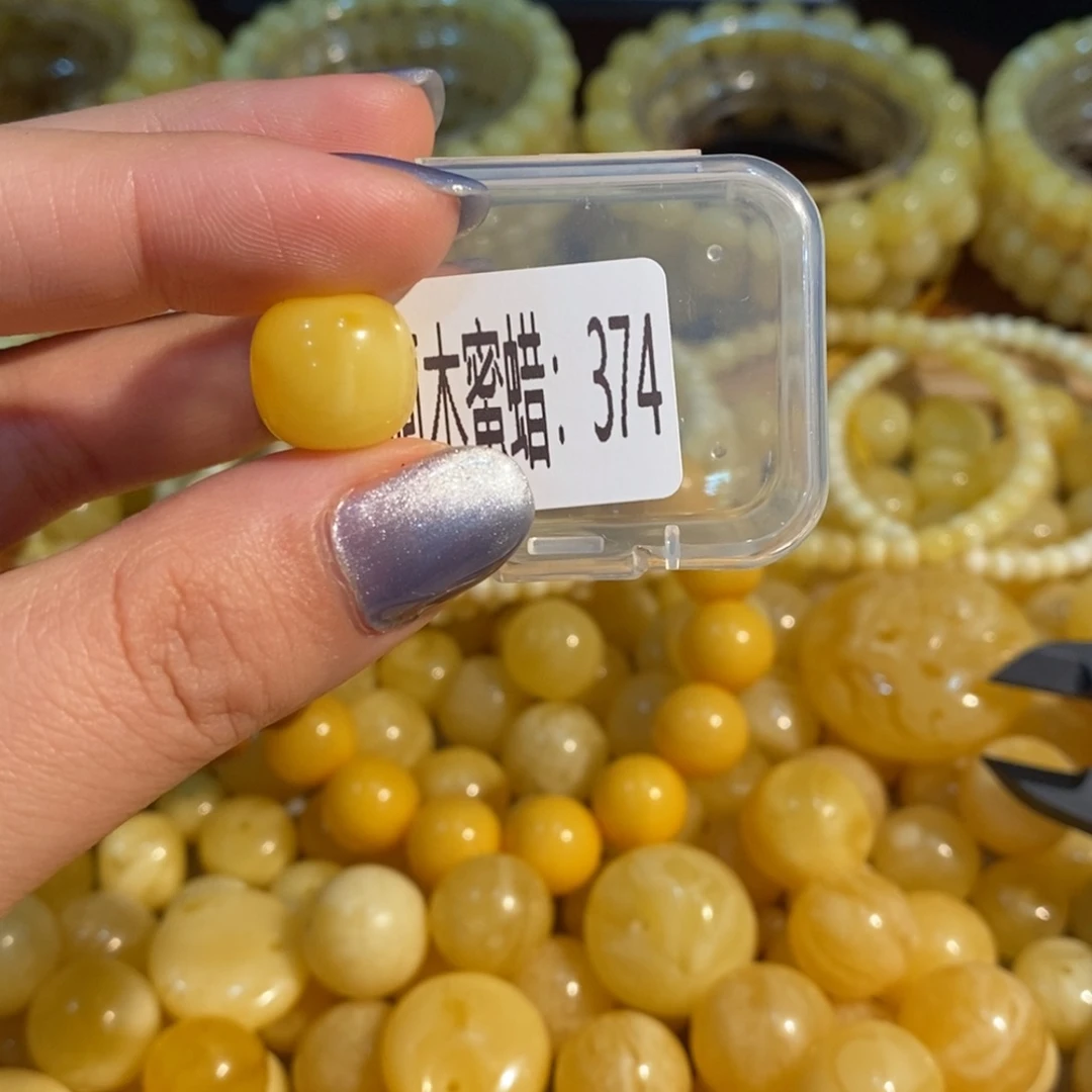 琥珀未镶嵌珠宝奇石374