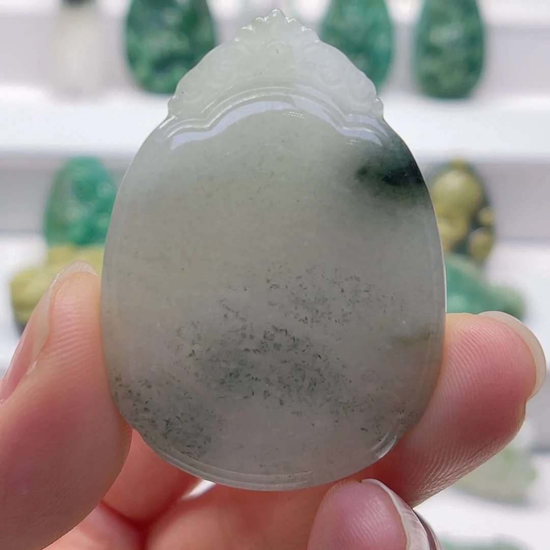 独山玉未镶嵌颈饰