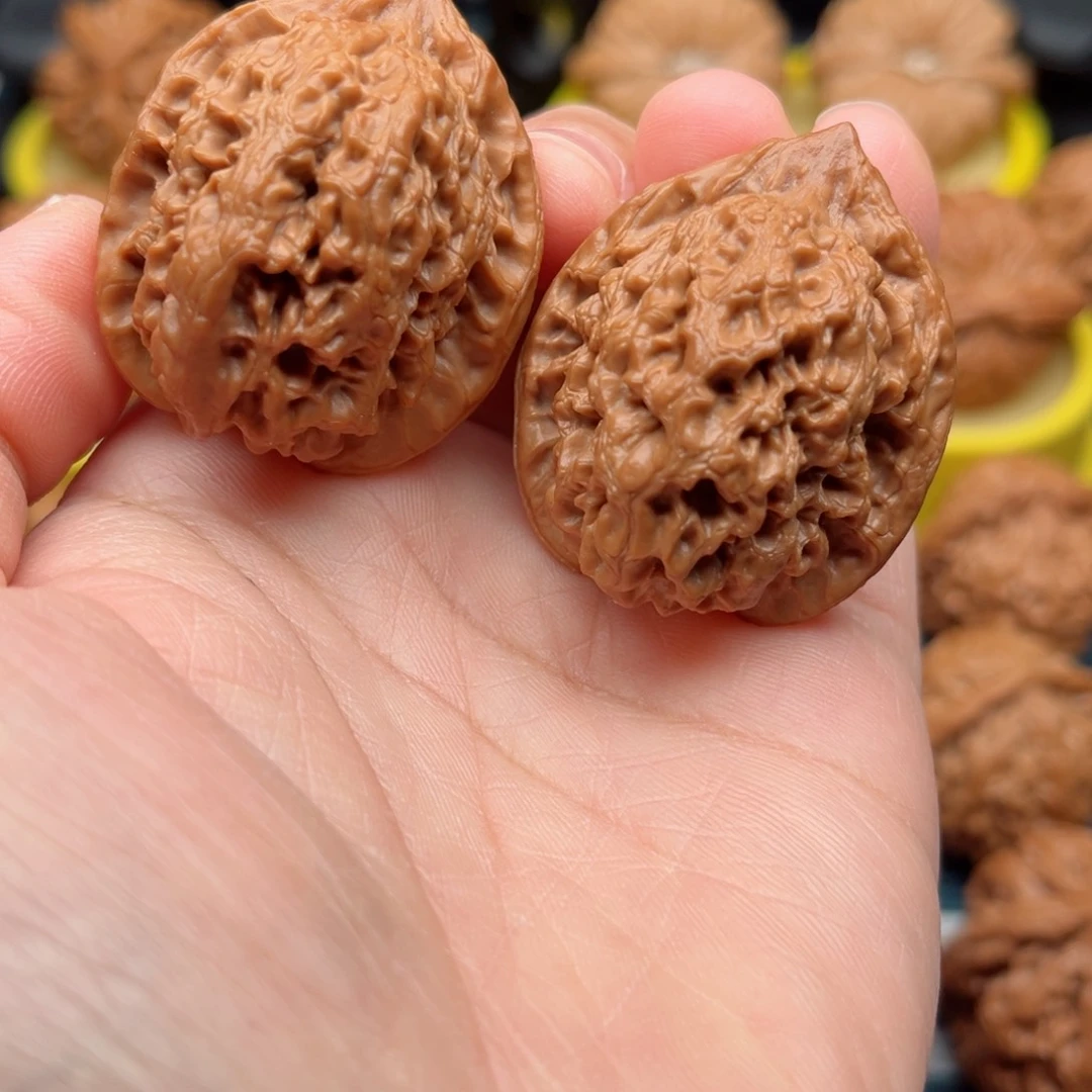 【闪购商品】桃木文玩核桃手把件37观音肚