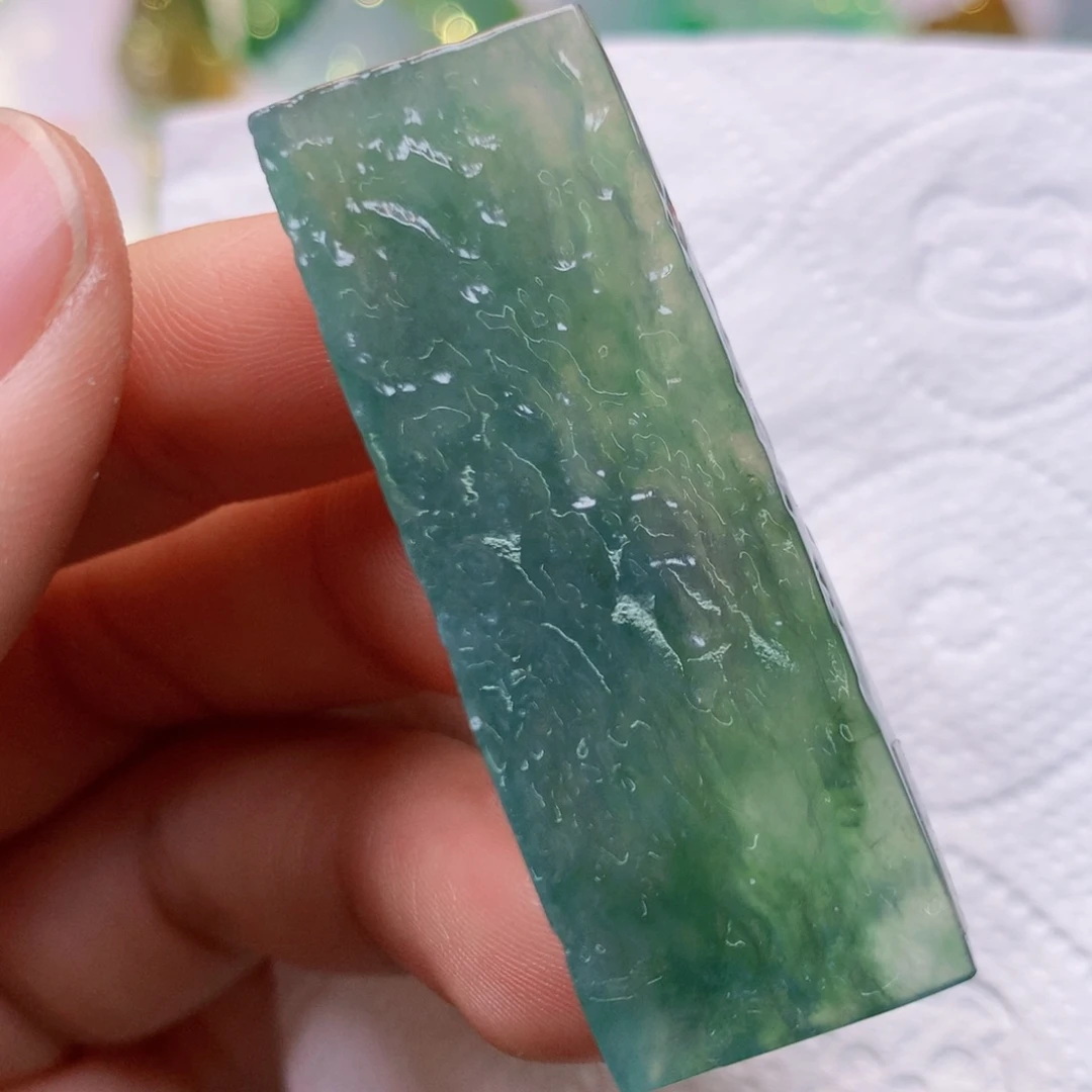 【闪购商品】翡翠吊坠(不含链)未镶嵌