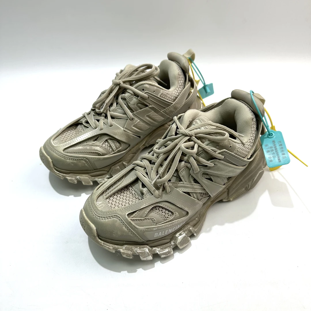 99新 Balenciaga/巴黎世家 40码 奶茶色做旧Track1.0老爹鞋bl0495
