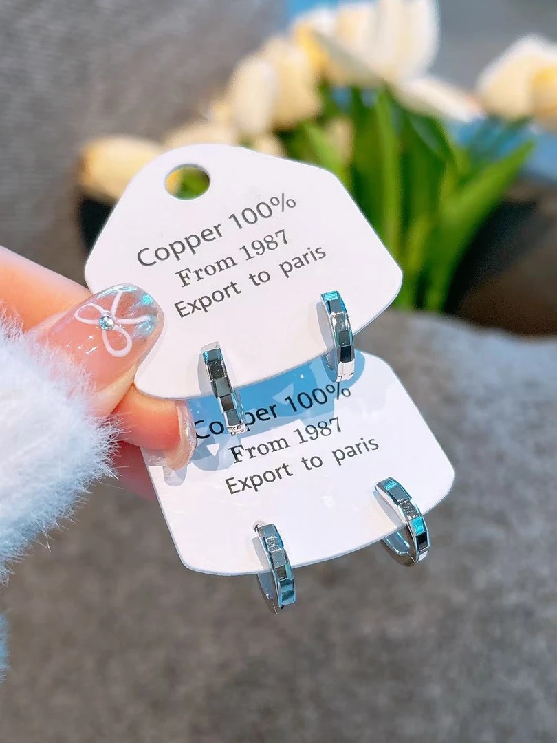 925银耳饰 精工时尚百搭电白镭射切面银耳饰