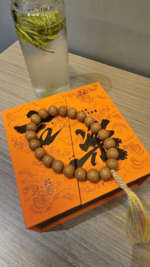【吉楽出品】猴头核桃 凤羽10.8 边肚桩高同尺寸 全品无暇原皮原色