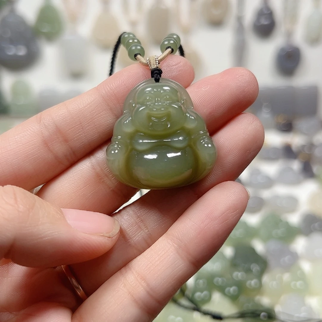 颈饰未镶嵌和田玉