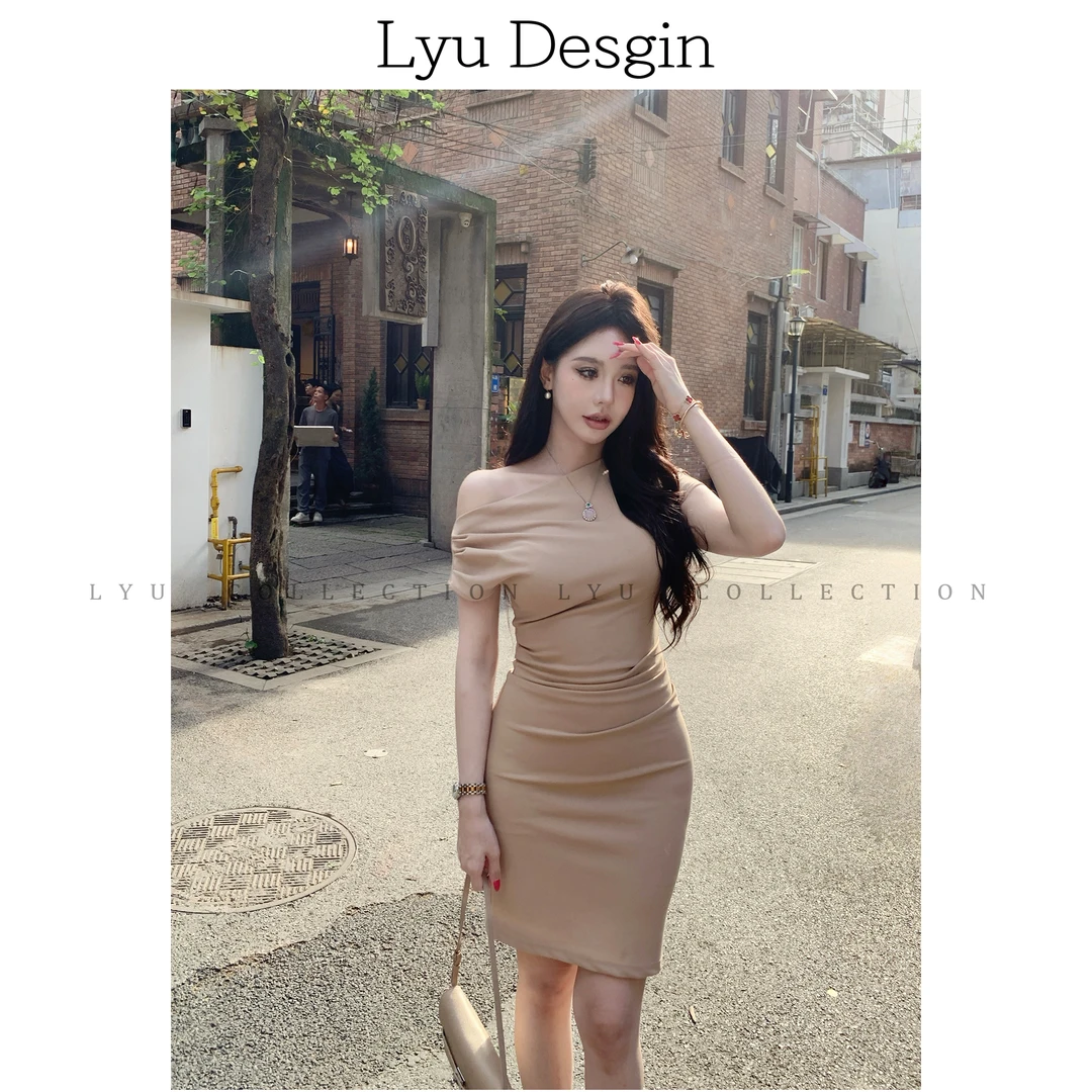 LYU【温柔曲线】气质斜肩显瘦腰臀比连衣裙044