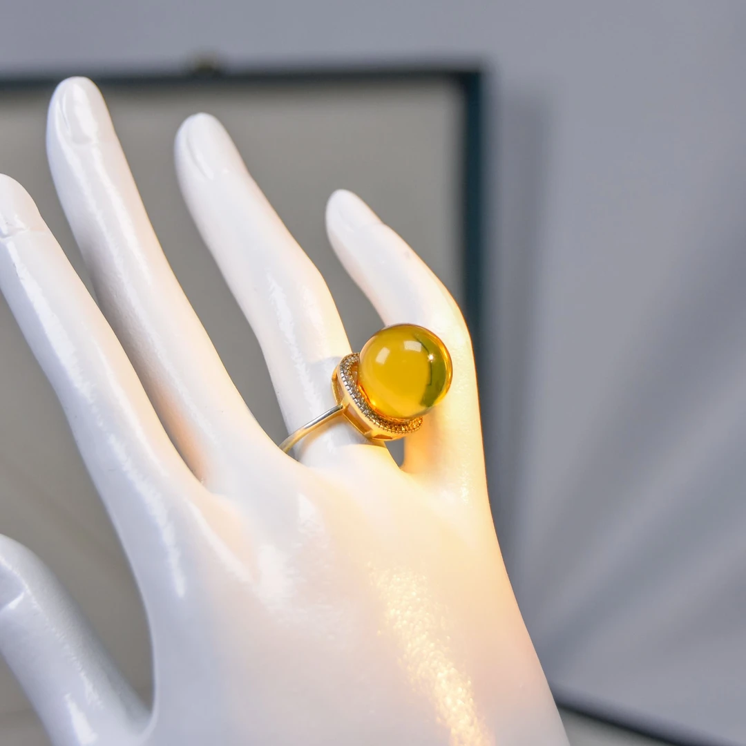 苏芳珠宝-14mm天然墨西哥蓝珀圆珠戒指女款气质时尚女士简约黄色