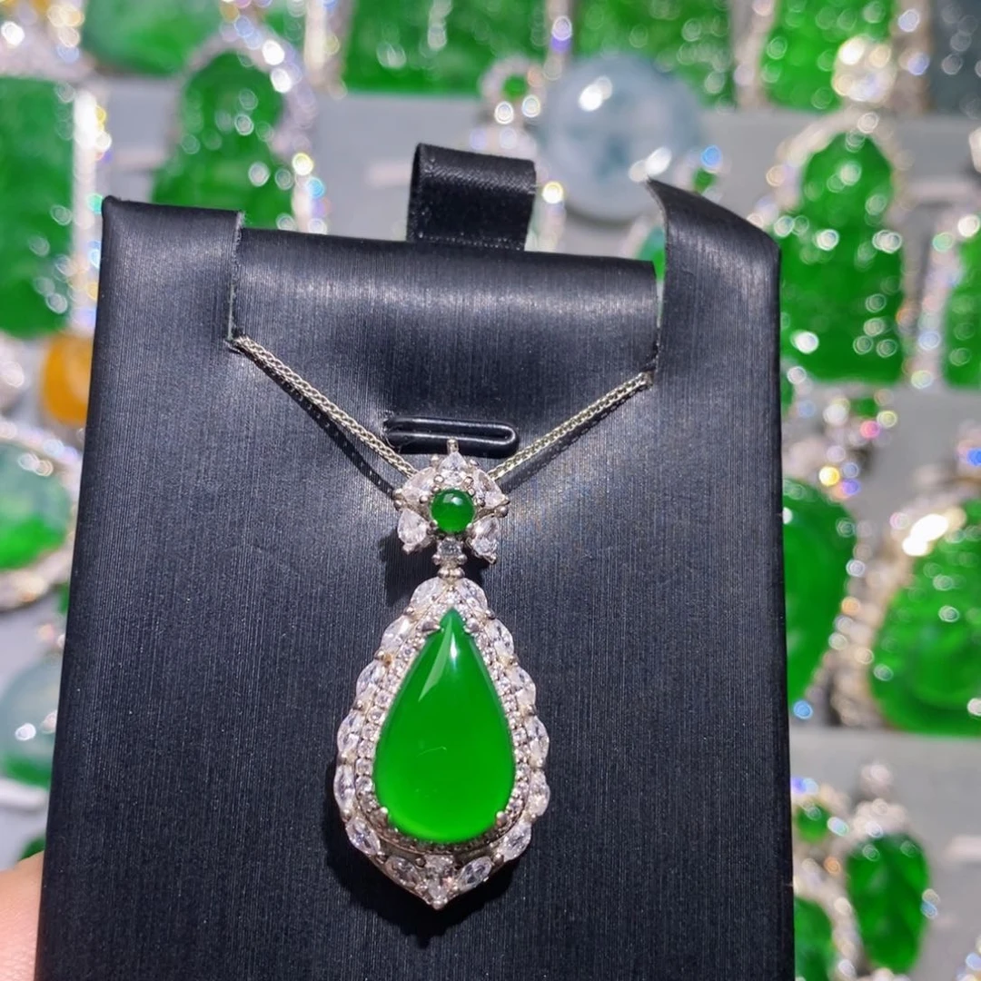 翡翠未镶嵌颈饰吊坠26