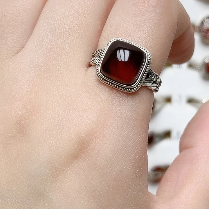 血珀戒指银S925镶嵌天然