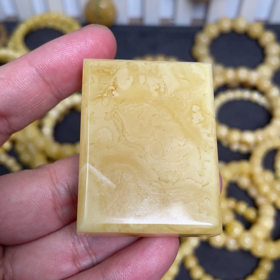 蜜蜡未镶嵌裸石蜜蜡子冈牌32.8g