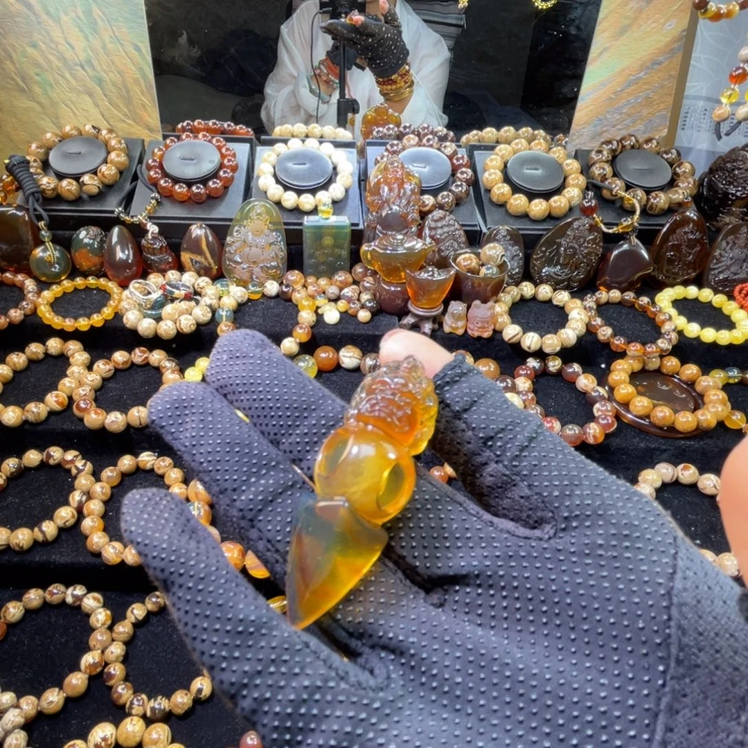 手链琥珀未镶嵌吊坠