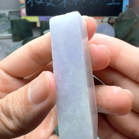 翡翠未镶嵌颈饰57511