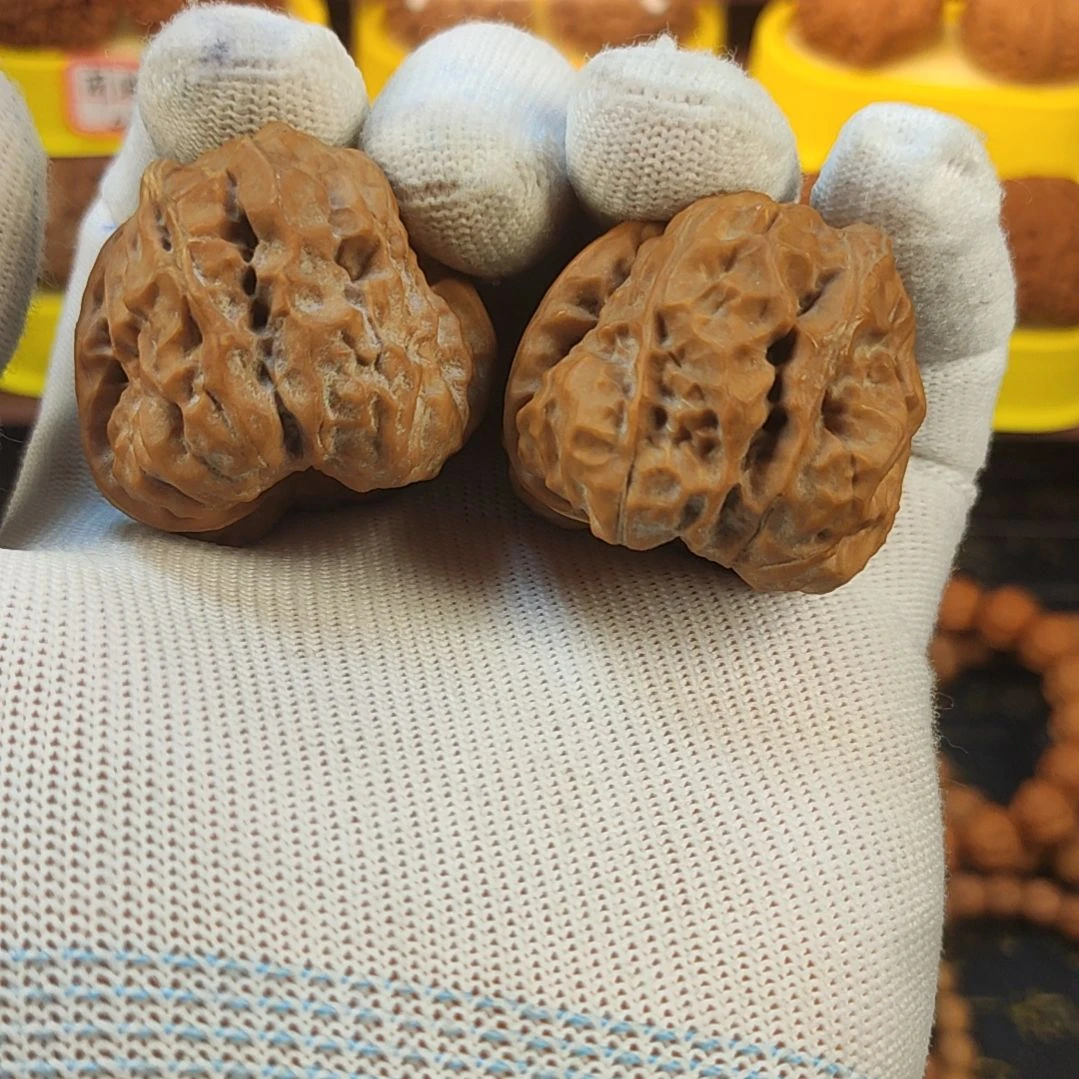 文玩核桃把件蛤蟆头