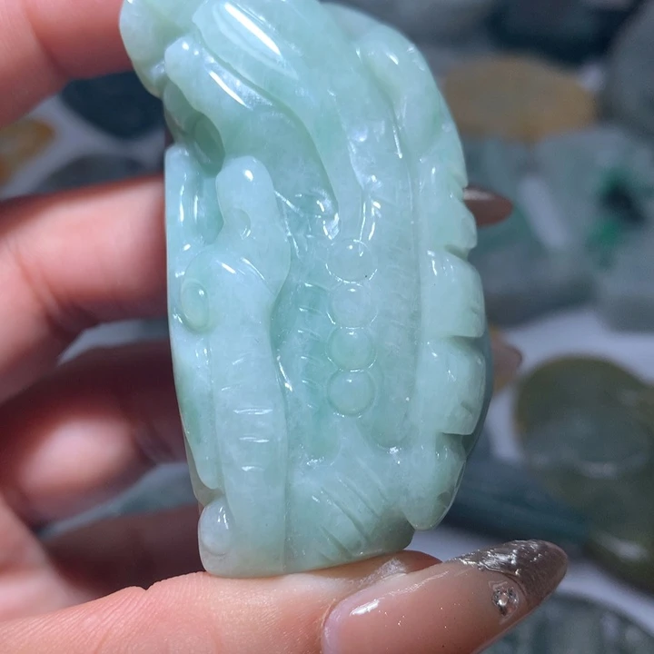 翡翠未镶嵌颈饰保真天然A货翡翠