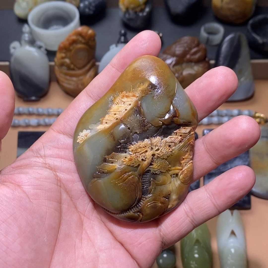 未镶嵌和田玉把件