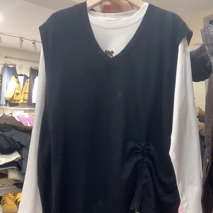 大瑶瑶同款两件套白➕黑马甲