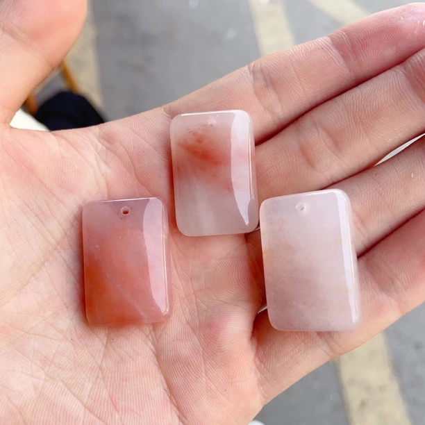 天然多彩金丝玉无事牌吊坠多样性拍一发一q