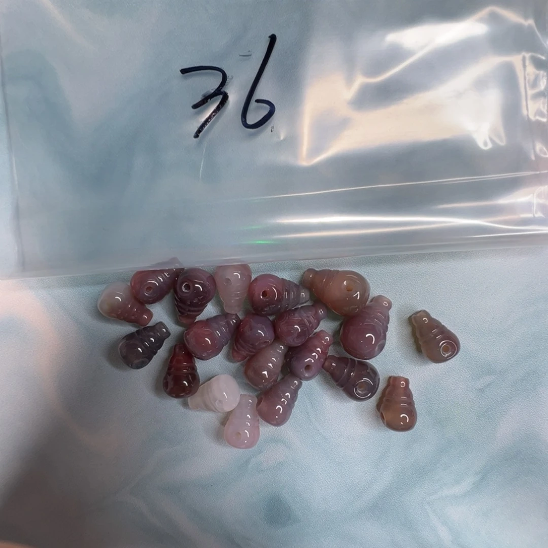 南红玛瑙配饰未镶嵌36默认多样性发其一粒尺寸颜色随机