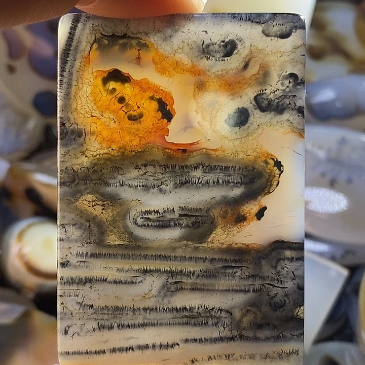 未镶嵌颈饰玛瑙/玉髓