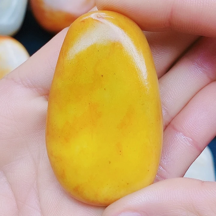 未镶嵌和田玉挂件