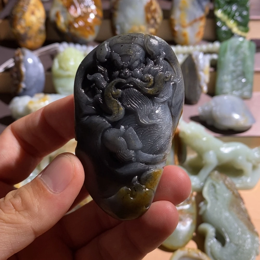 偏****未镶嵌和田玉把件定制