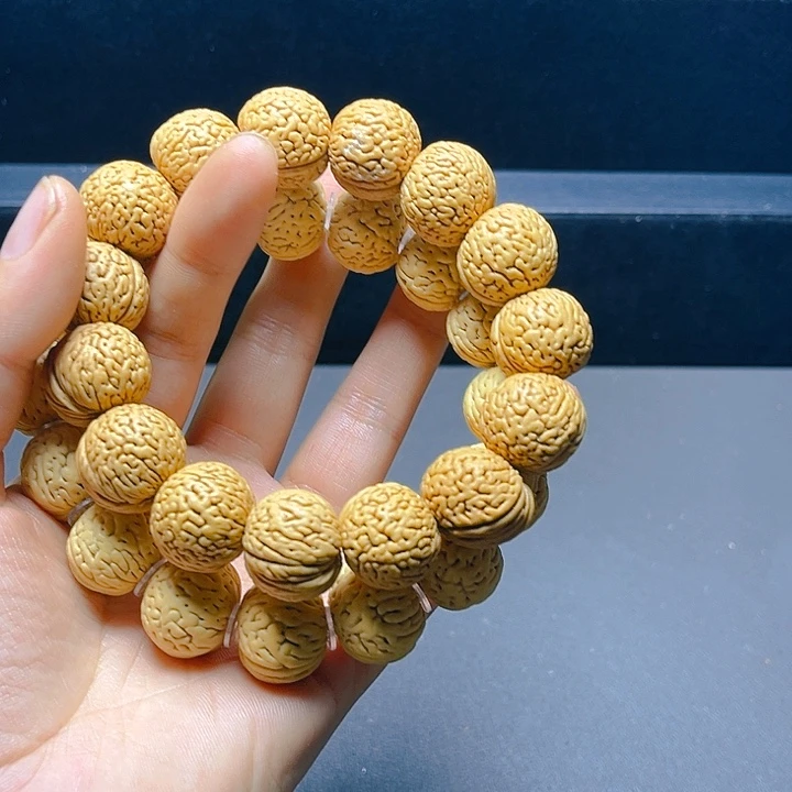风***吊坠桃核桃核手串