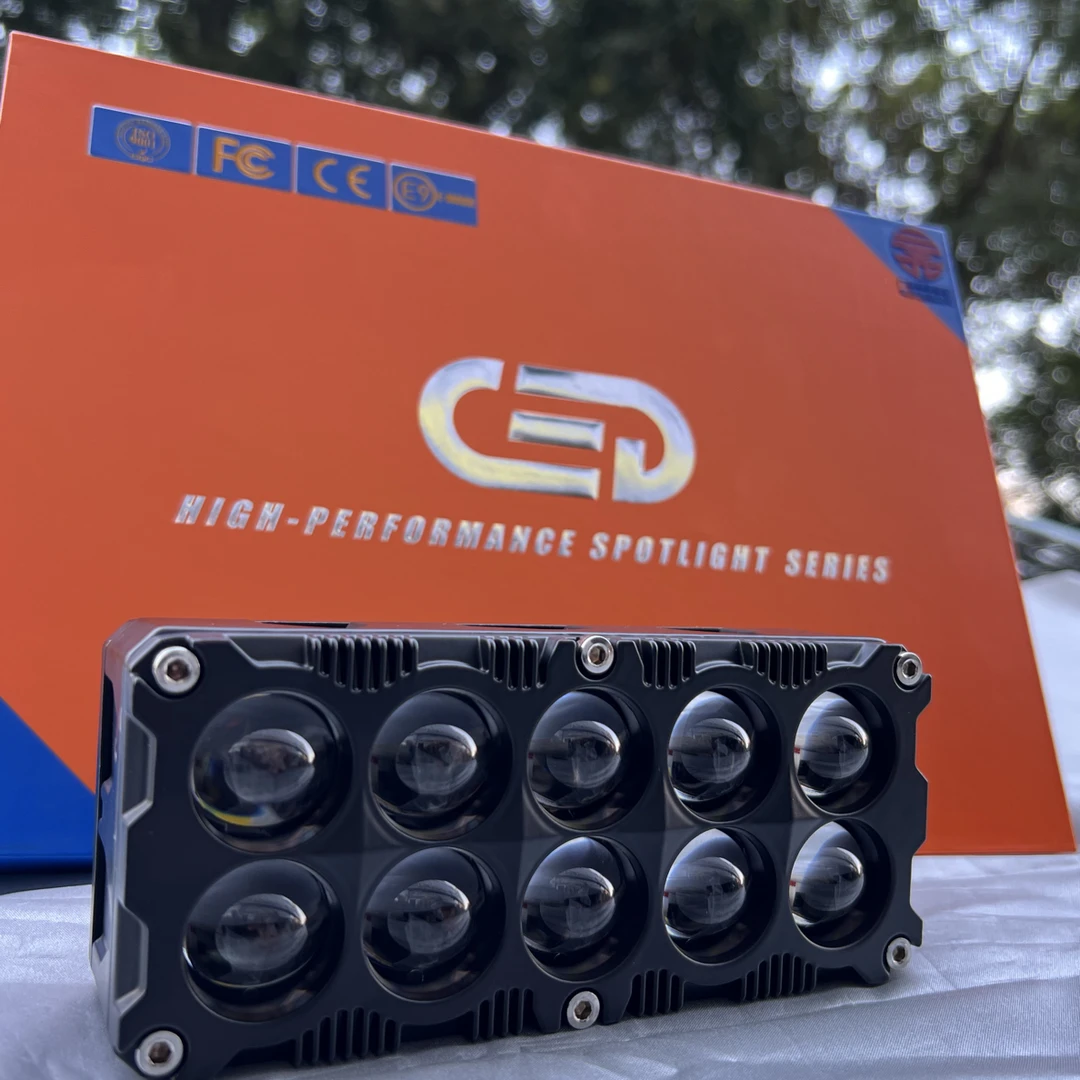 汽车双排10珠中网射灯黄白双色LED前照灯