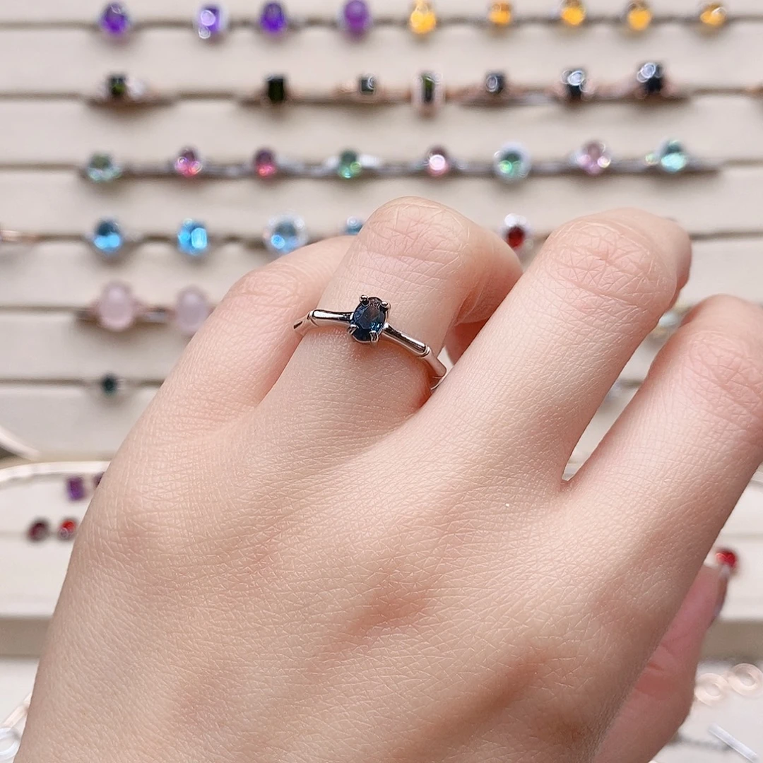 蓝宝石银S925镶嵌戒指戒指