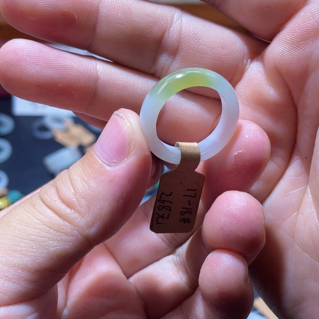 定制翡翠未镶嵌17/18