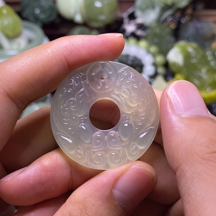 岫玉未镶嵌岫玉颈饰