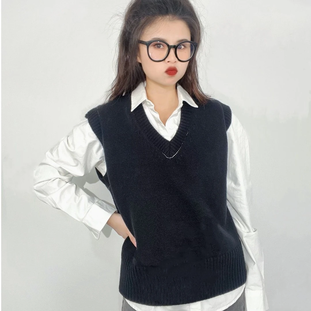 2025秋冬爆款简约纯色v领毛衣马甲无袖针织百搭叠穿时尚毛衣开衫