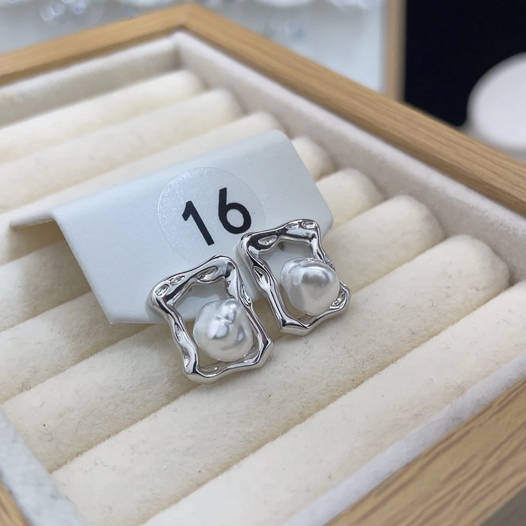 海水珍珠耳饰银S925镶嵌