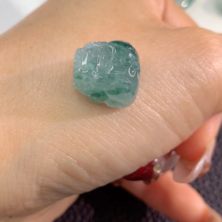 定制翡翠未镶嵌翡翠