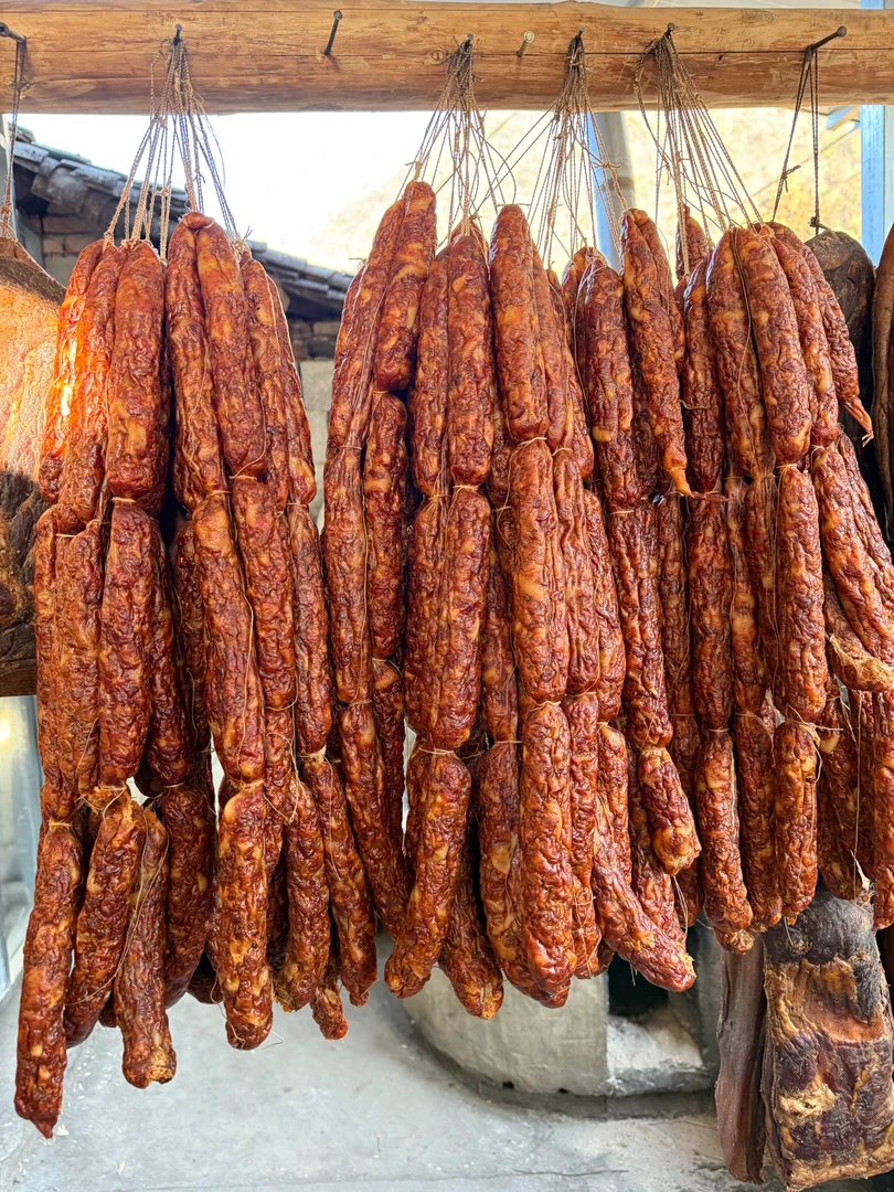 陕南农家自制香肠麻辣香肠