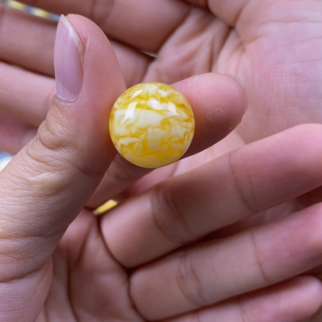 琥珀未镶嵌珠宝奇石16.8