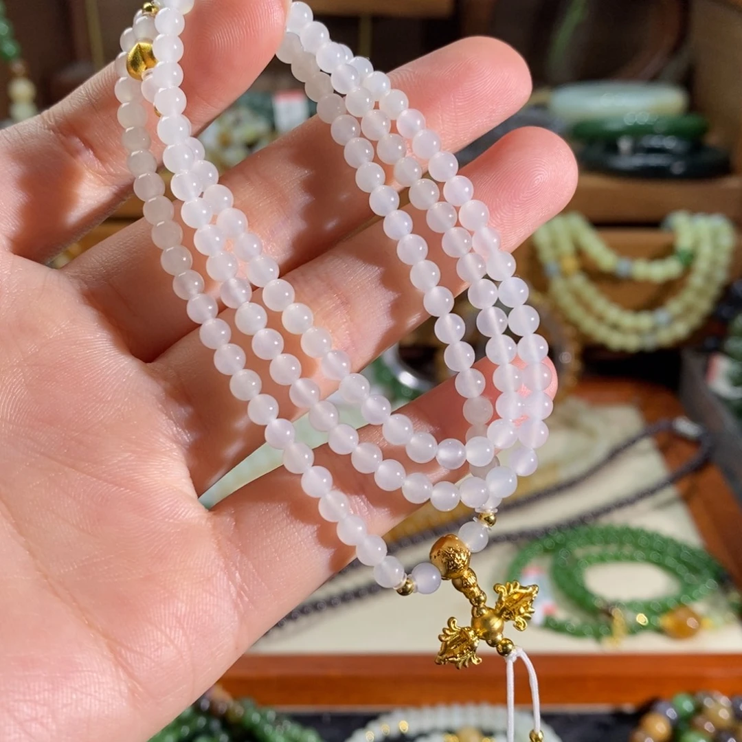 好****和田玉未镶嵌手链