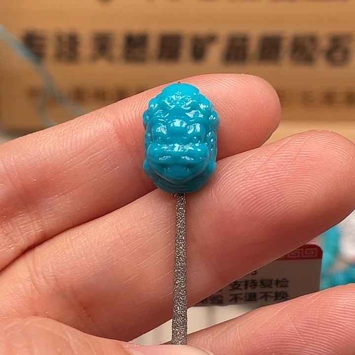 绿松石未镶嵌珠宝奇石10*9*14