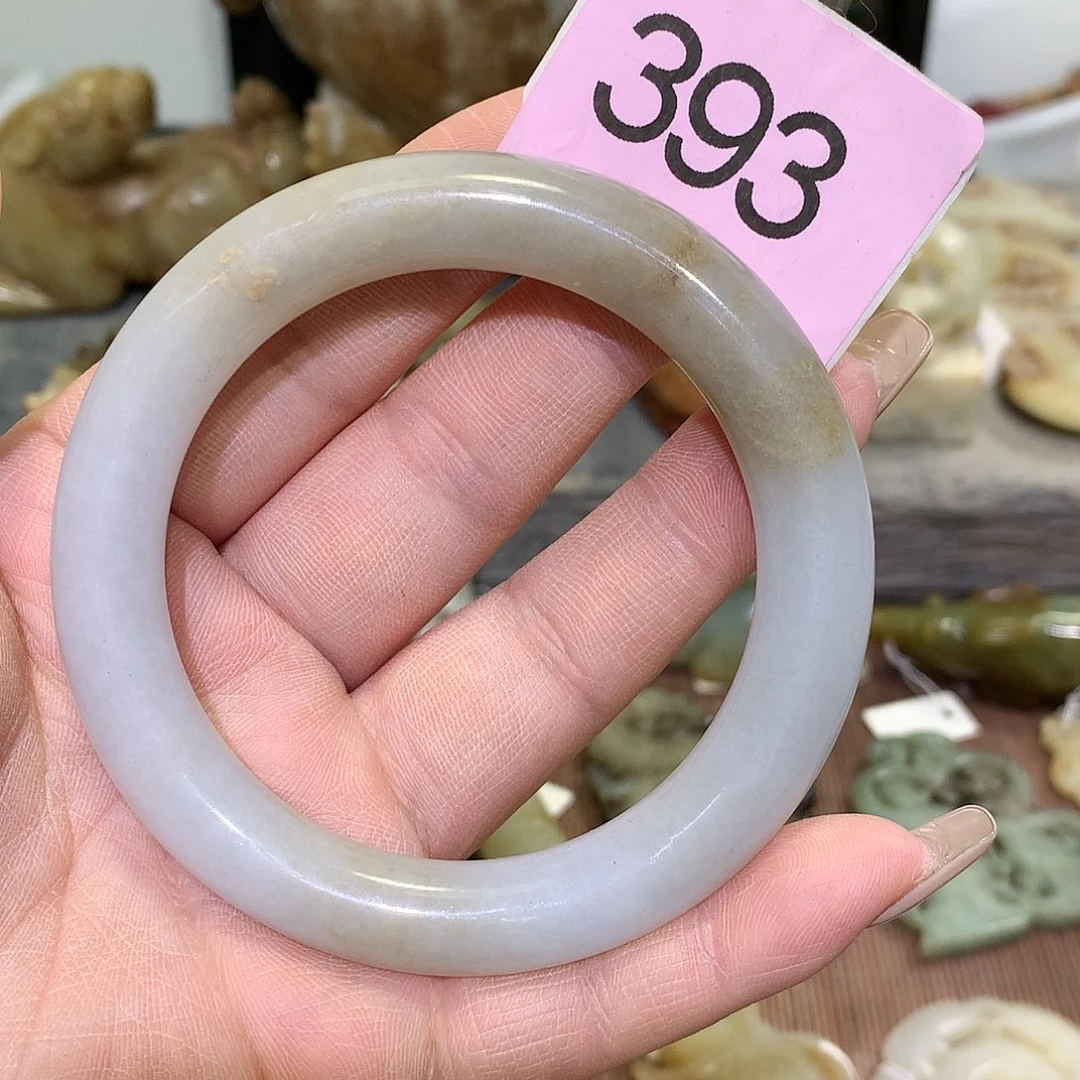 颈饰未镶嵌和田玉陈**富