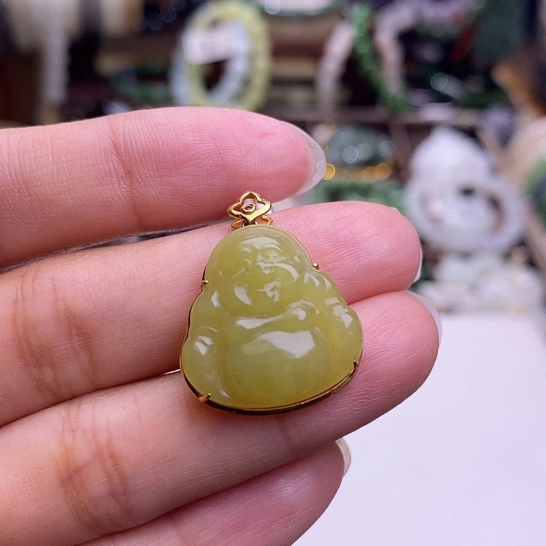 颈饰未镶嵌和田玉清货价新疆若羌黄口金镶佛公