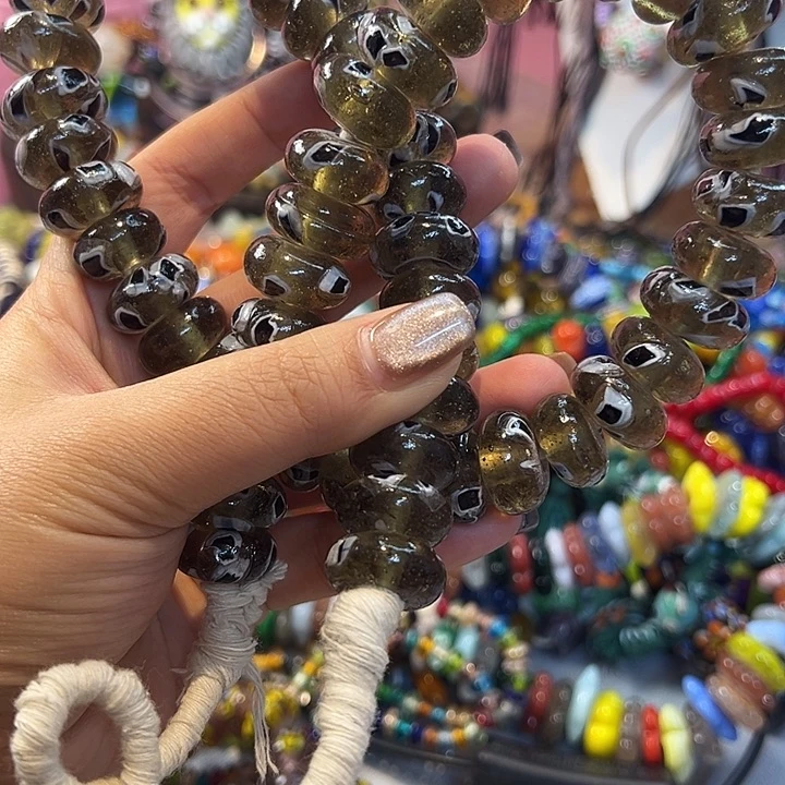 颈饰玻璃尼泊尔琉璃