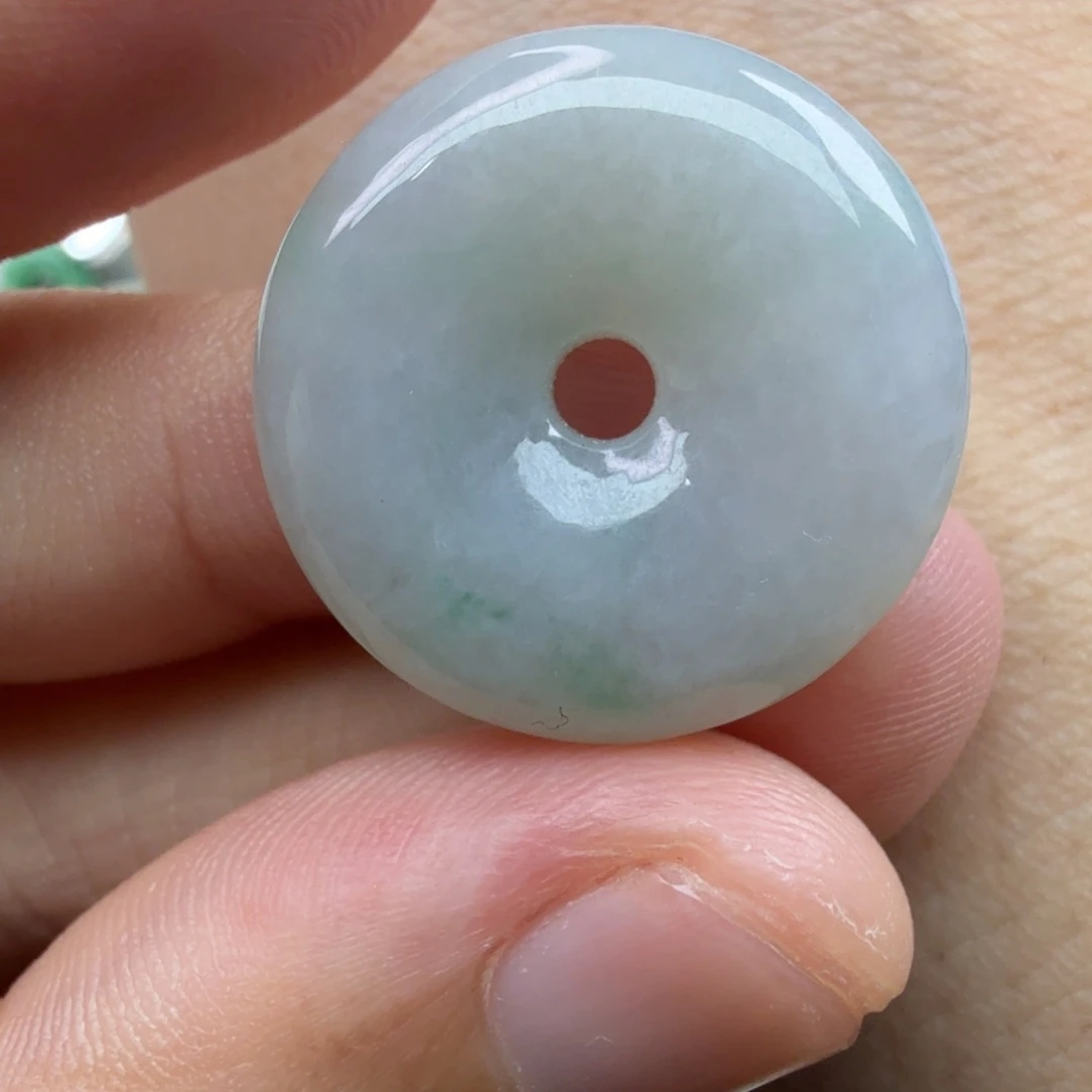 翡翠未镶嵌颈饰77