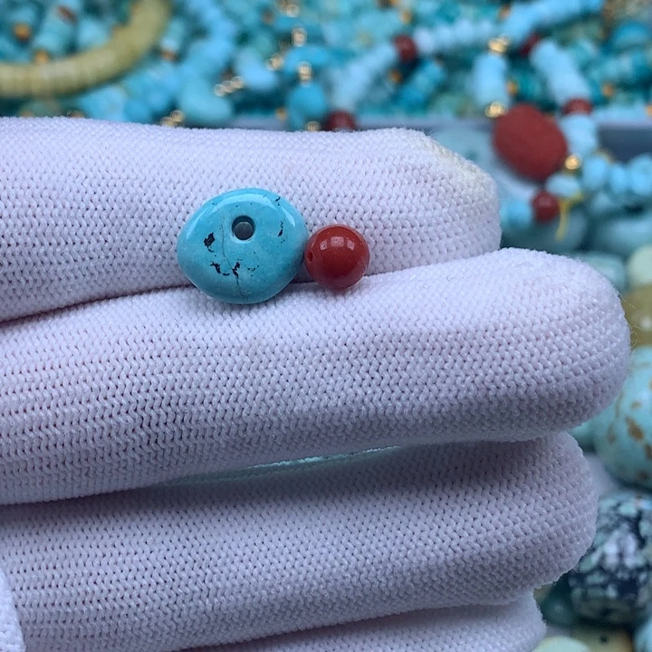 南红玛瑙未镶嵌珠宝奇石