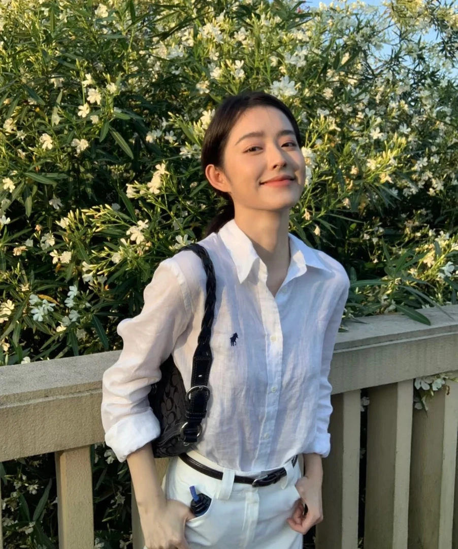 SANSIS 小小马 白色亚麻衬衫