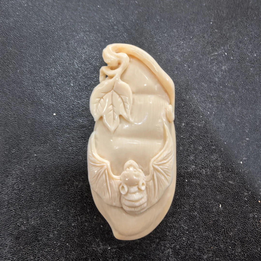 猛犸约21.2克雕刻件ZL4898