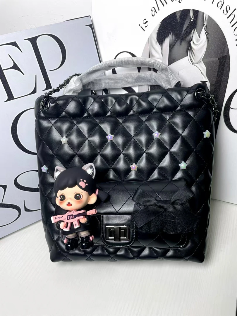 原创潮玩娃包正版AK腋下斜挎腋下双肩女包时尚休闲