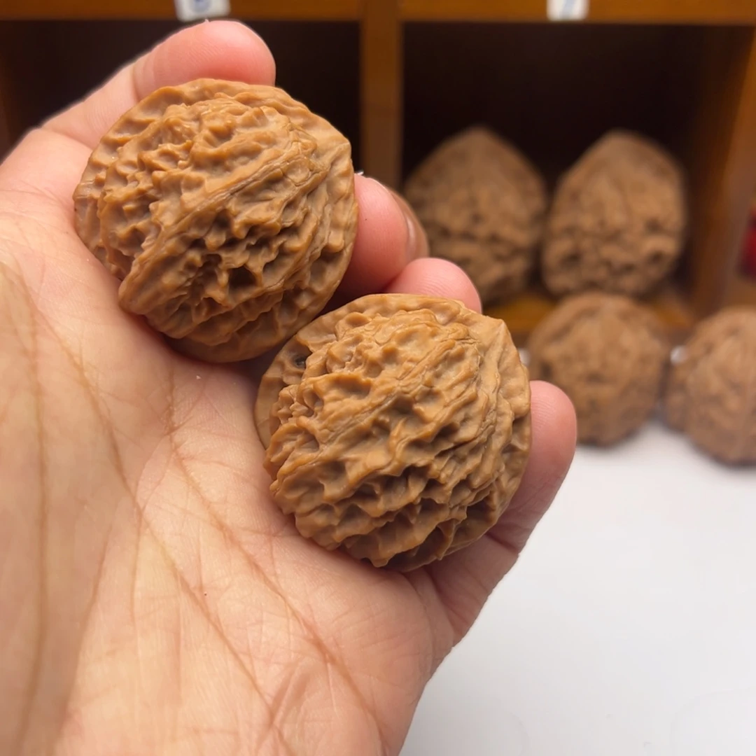 吊坠文玩核桃37尺全品皇冠