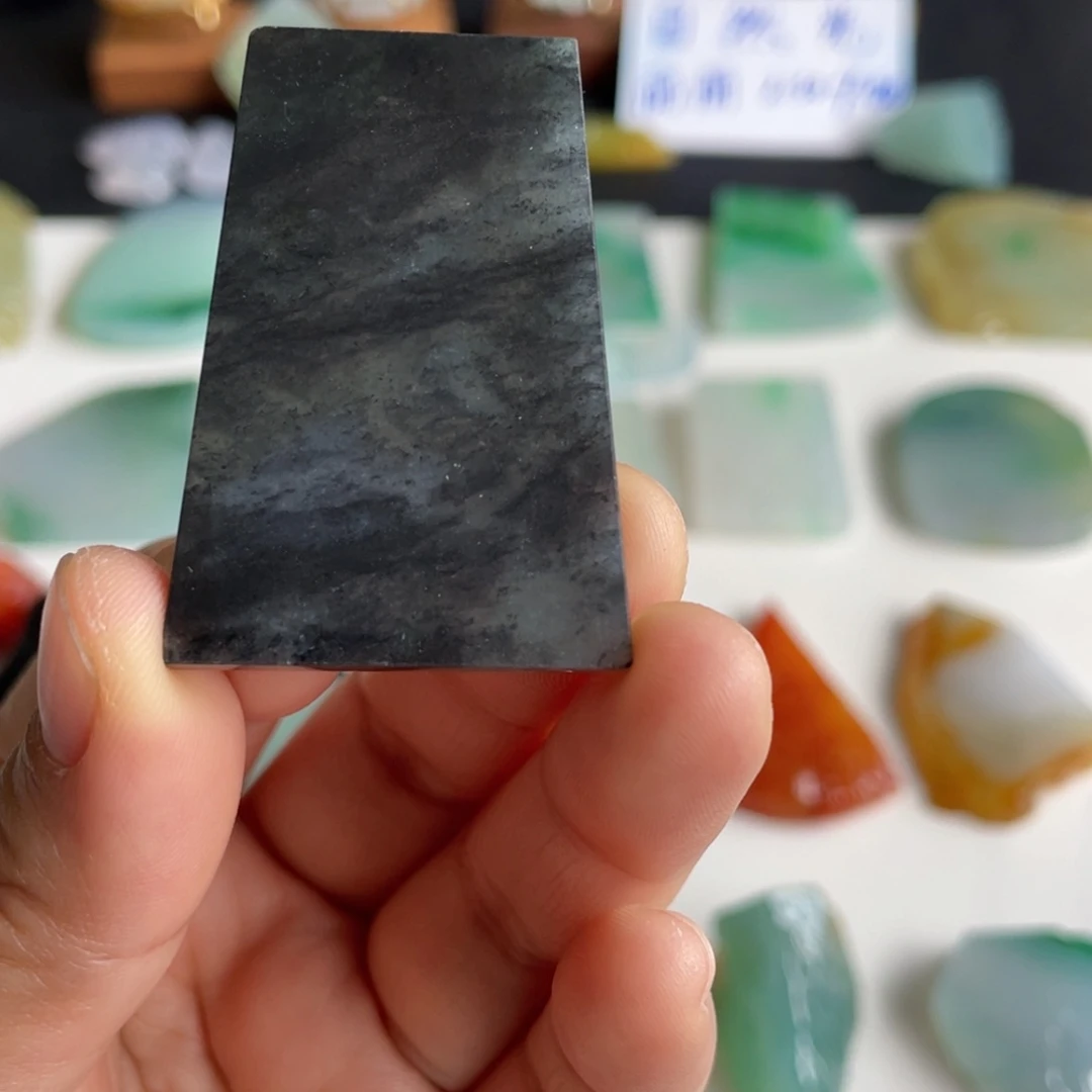 定制翡翠未镶嵌包工