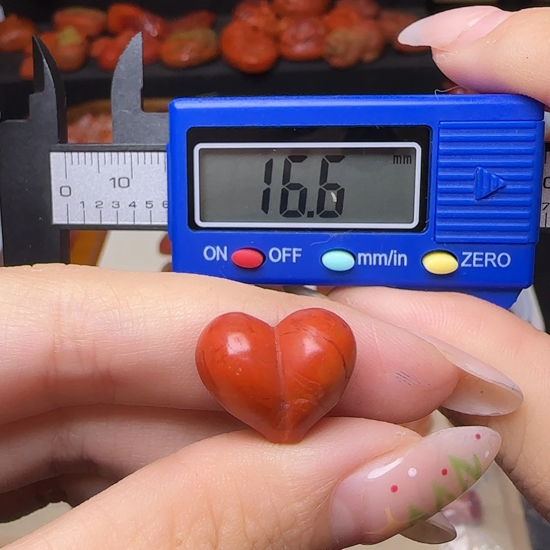 南红玛瑙未镶嵌颈饰