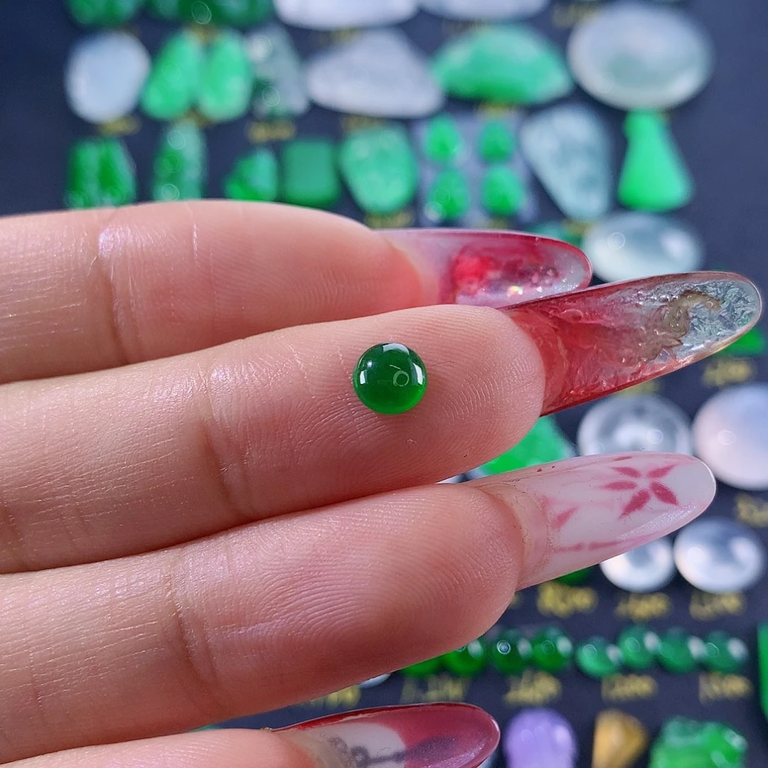 翡翠颈饰未镶嵌纯天然缅甸翡翠a货