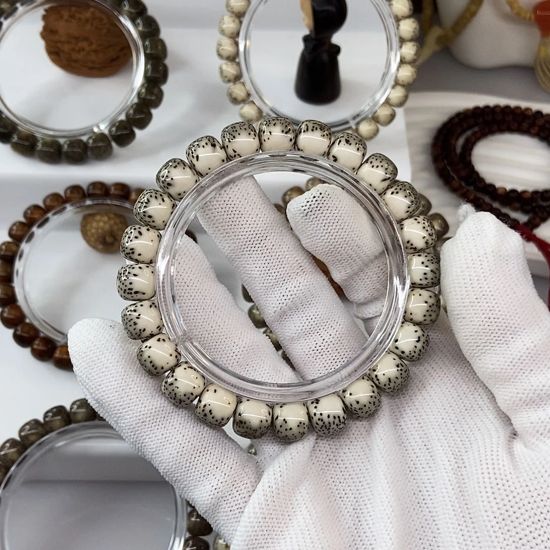 星月菩提手串卡10绿背河豚